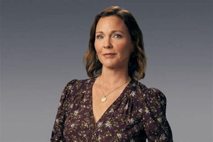 Exploring the Enduring Appeal of Kellie Martin: From Beloved TV Star to Dedicated Advocate