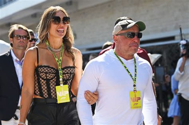 Unveiling Jessica Ditzel: A Look at Joe Rogan's Wife